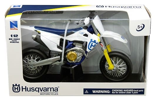 New Ray 1:12 Husqvarna FS450 – Motocicletas