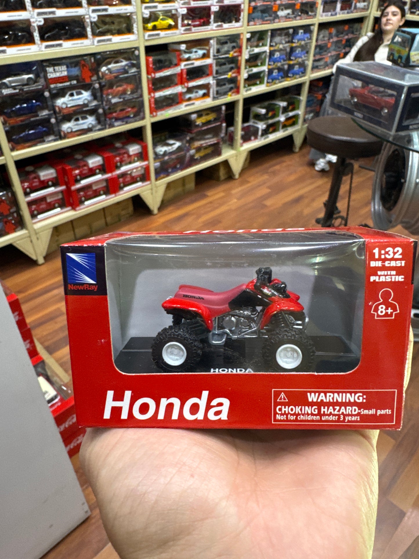 New Ray motocicletas y vehículos todoterreno 1:32 – Lil’Xtreme Display de 24 piezas