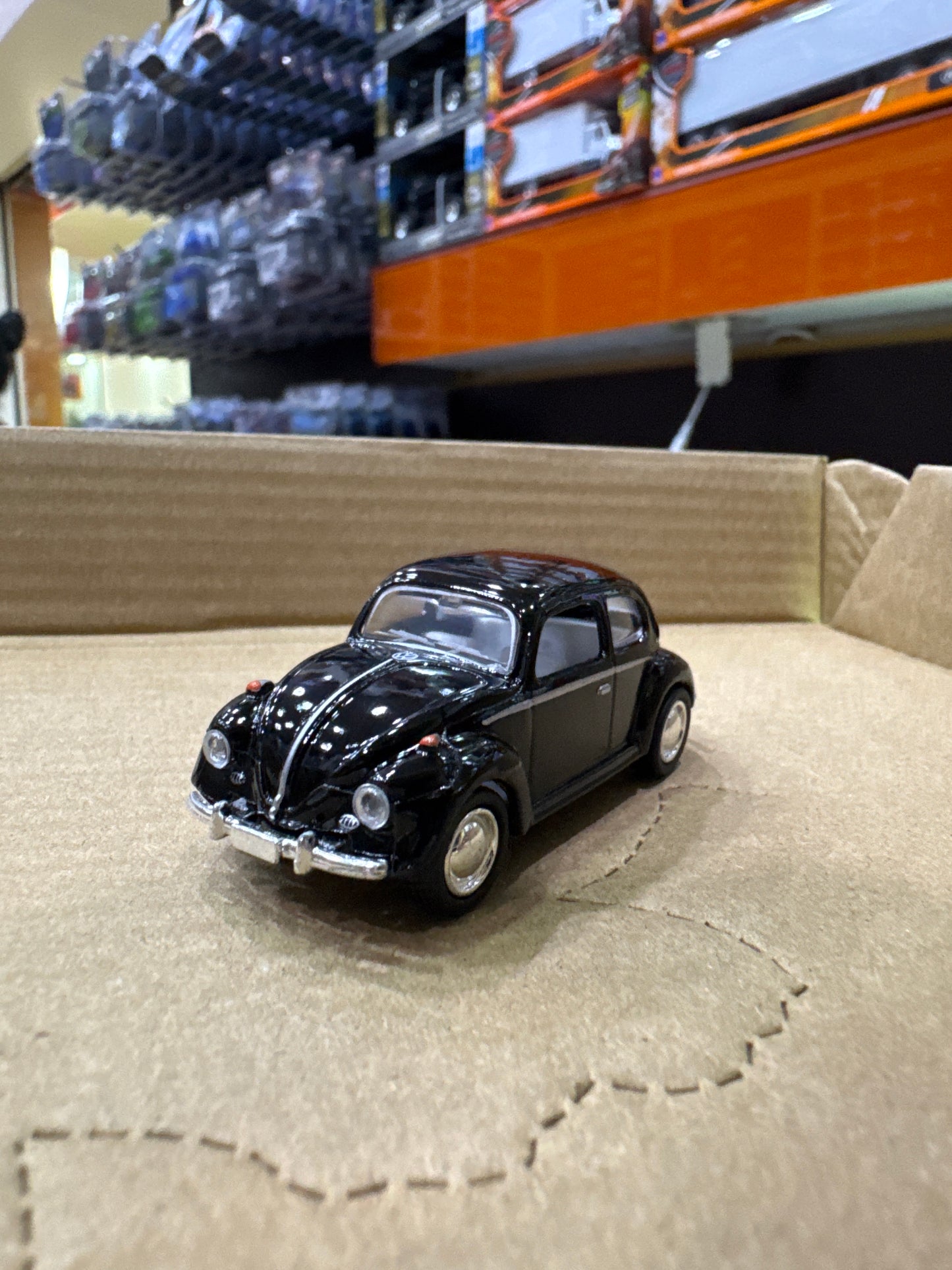 Kinsmart 1:64 1967 Volkswagen Vocho Clásico